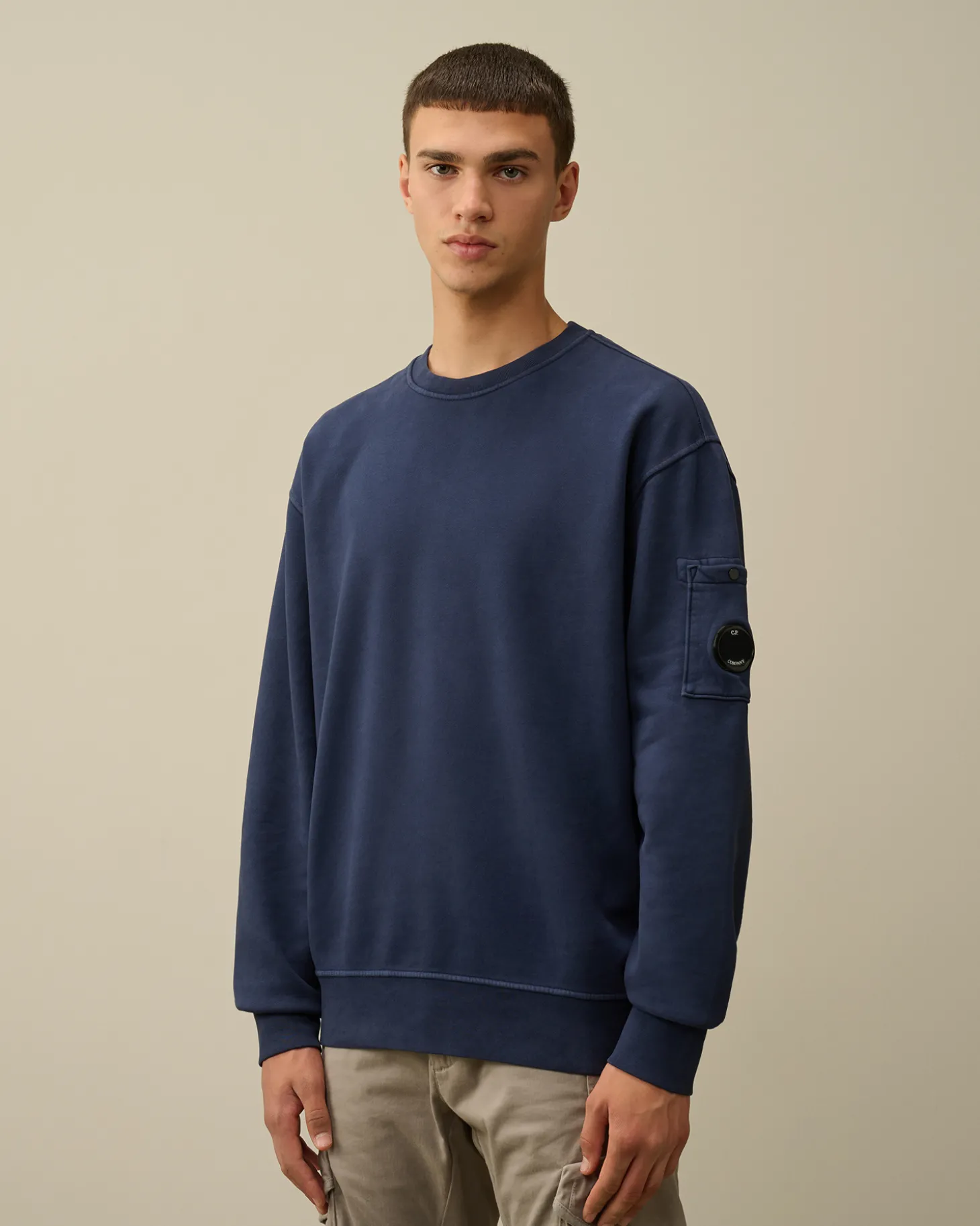 Brushed and Emerized Diagonal Fleece Lens Crew Neck Sweatshirt<C.P. Company Sale