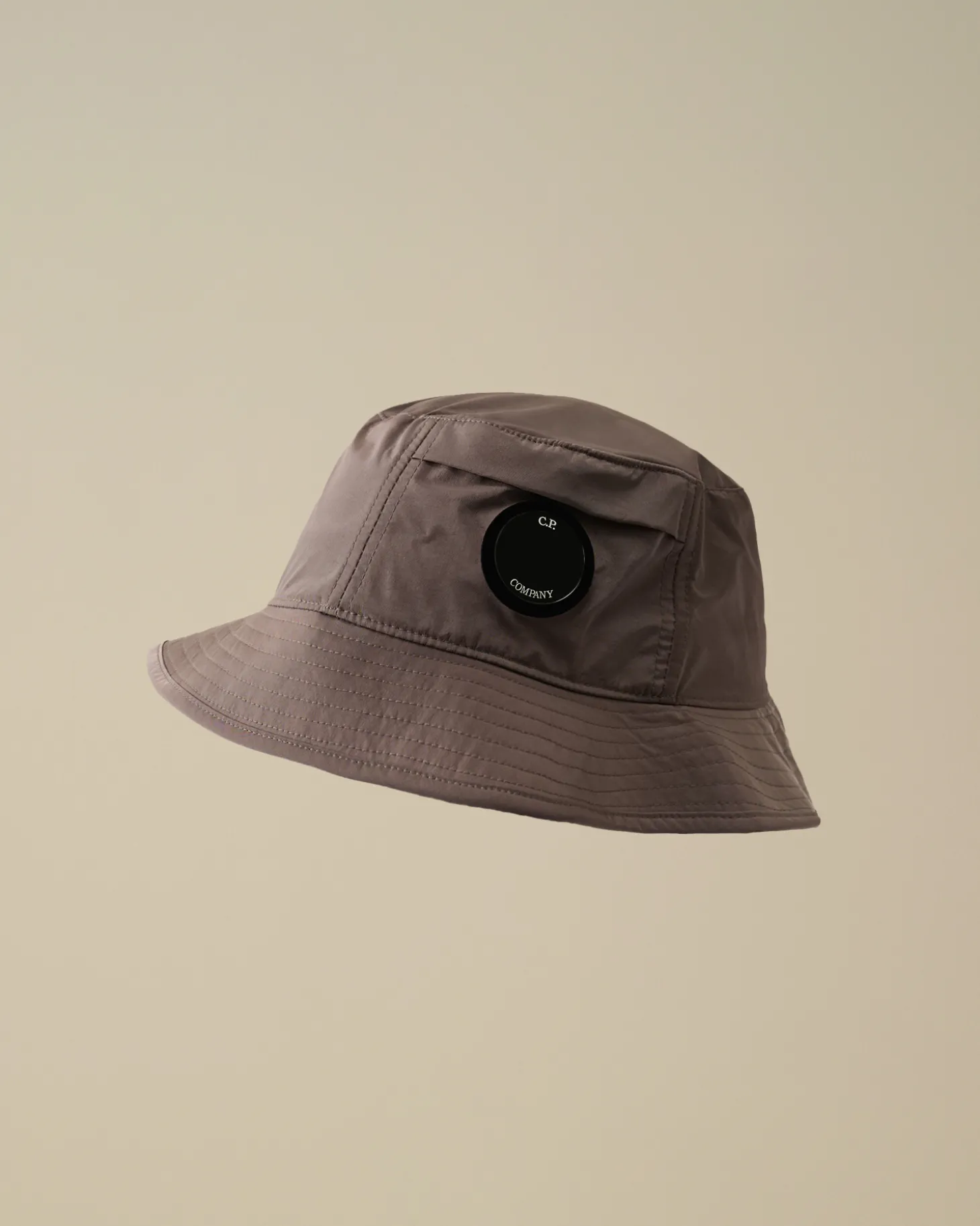 Chrome-R Bucket Hat<C.P. Company Best