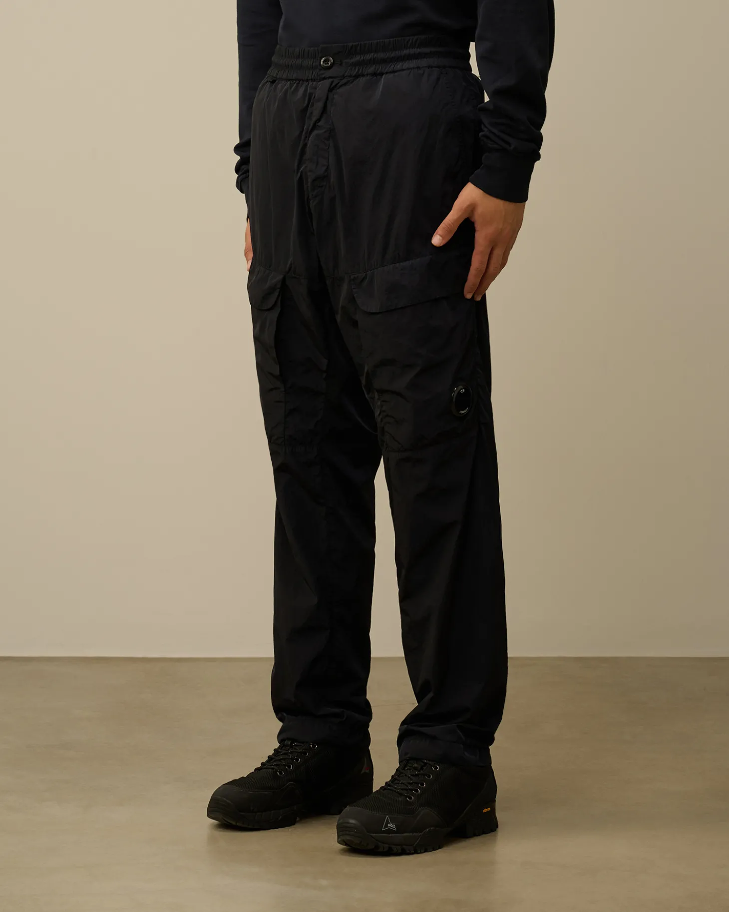 Chrome-R Loose Cargo Pants<C.P. Company Store