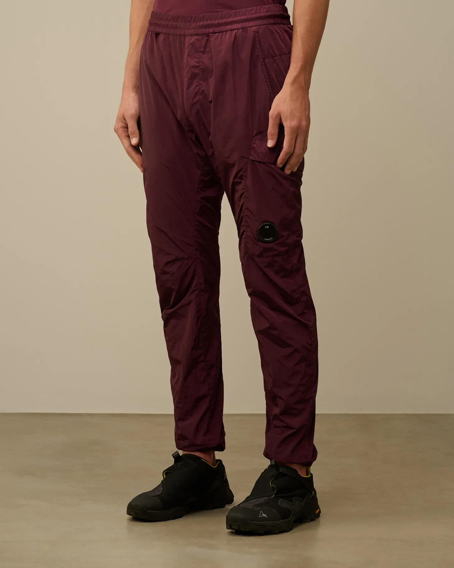 Chrome-R Track Pants<C.P. Company Store