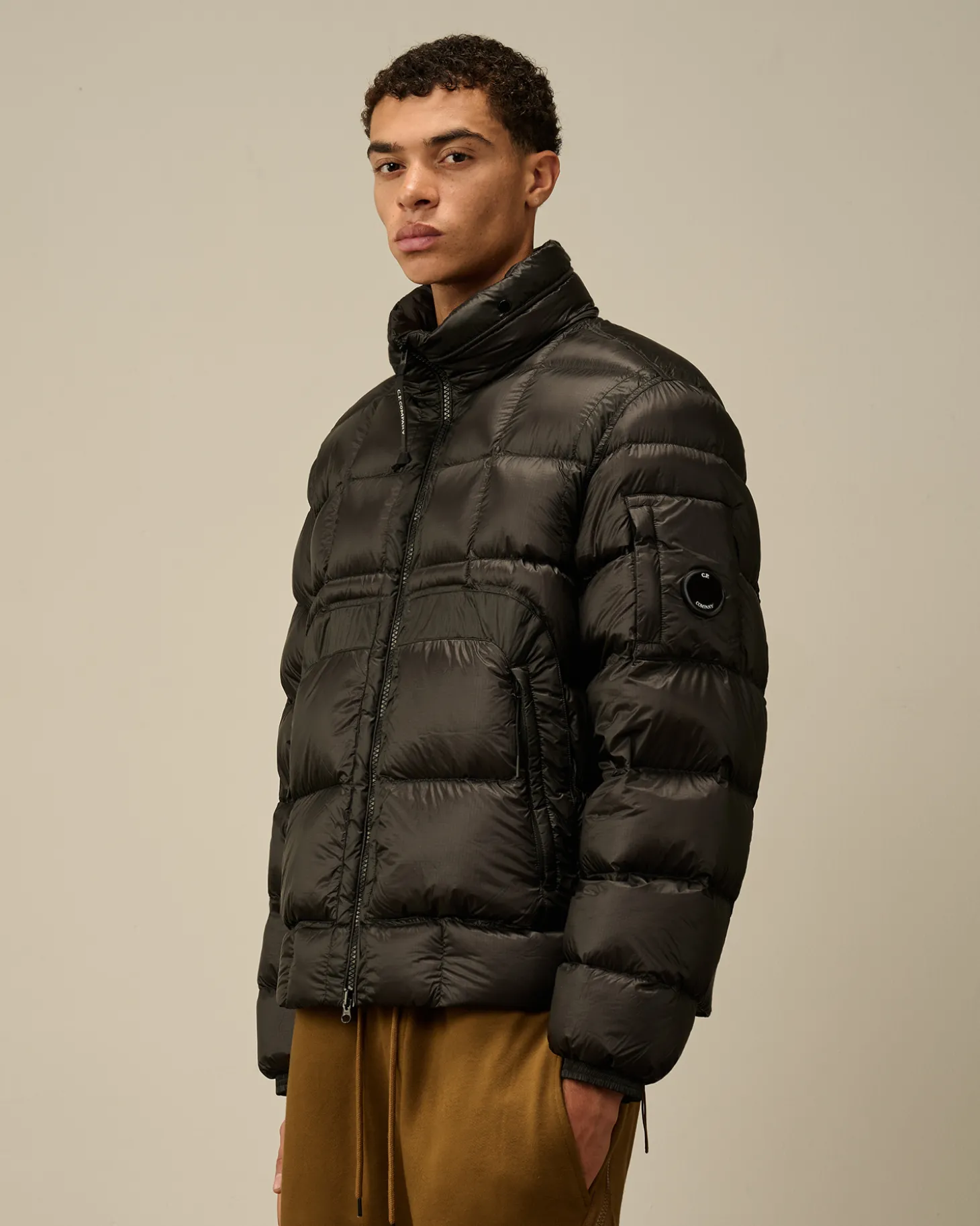 D.D. Shell Hooded Short Down Jacket<C.P. Company Shop