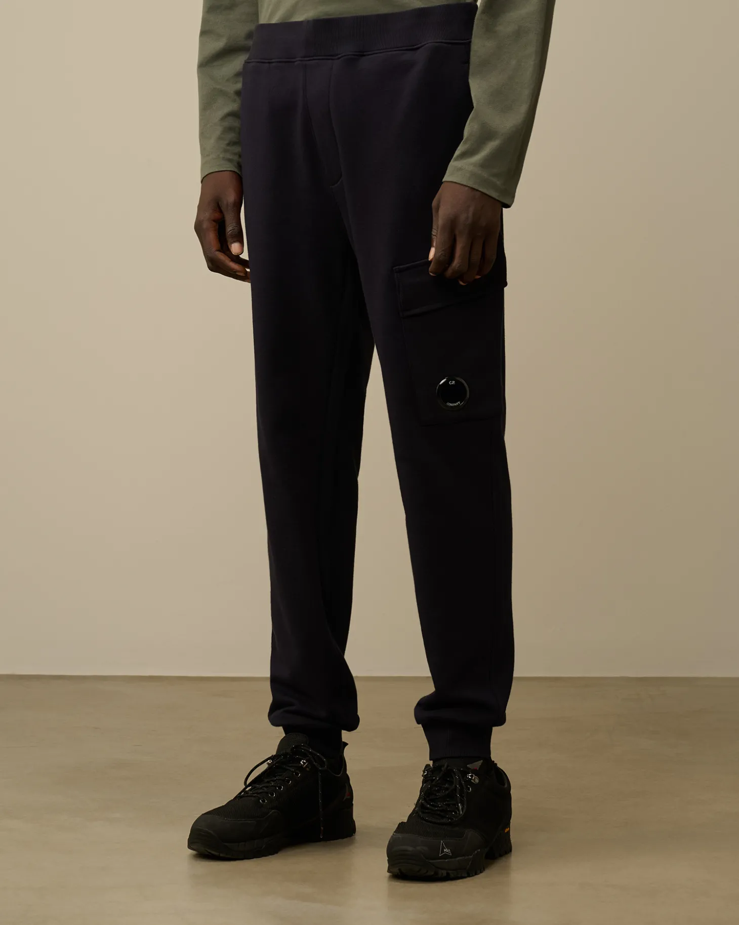 Diagonal Raised Fleece Cargo Sweatpants<C.P. Company Fashion