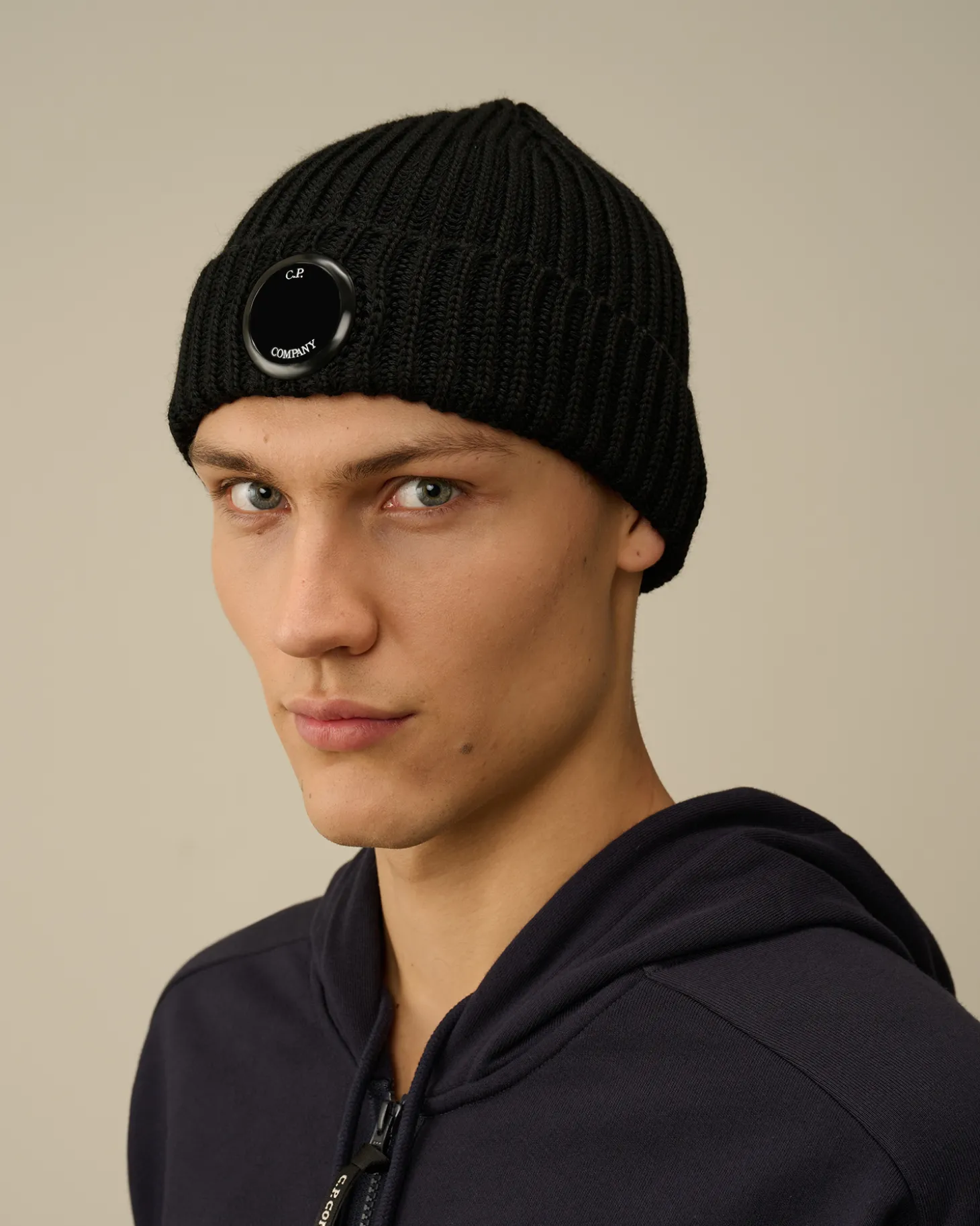 Extra Fine Merino Wool Lens Beanie<C.P. Company Shop