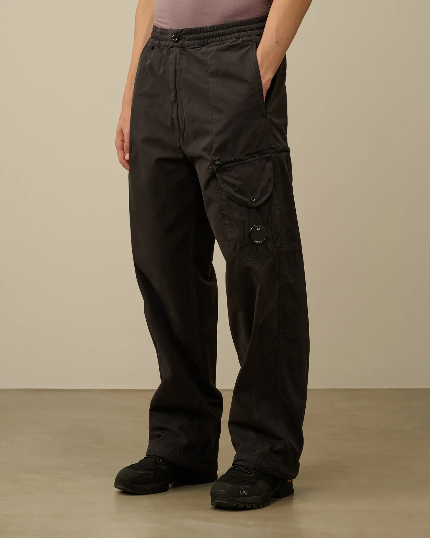 Microreps Boxy Lens Cargo Pants<C.P. Company Sale