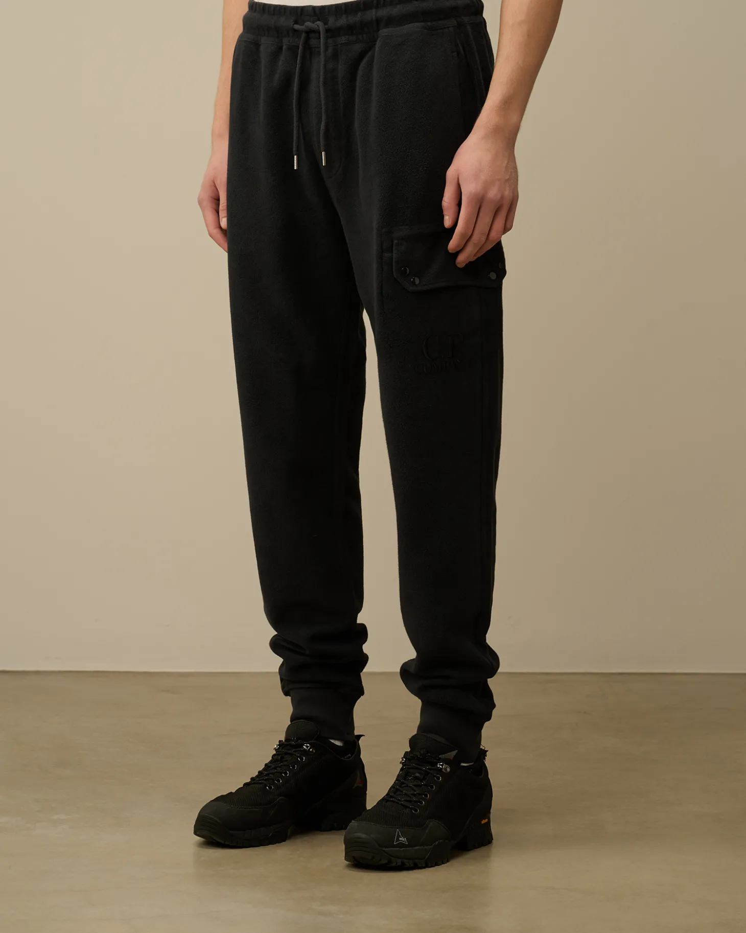 Reverse Brushed & Emerized Diagonal Fleece Sweatpants<C.P. Company Online