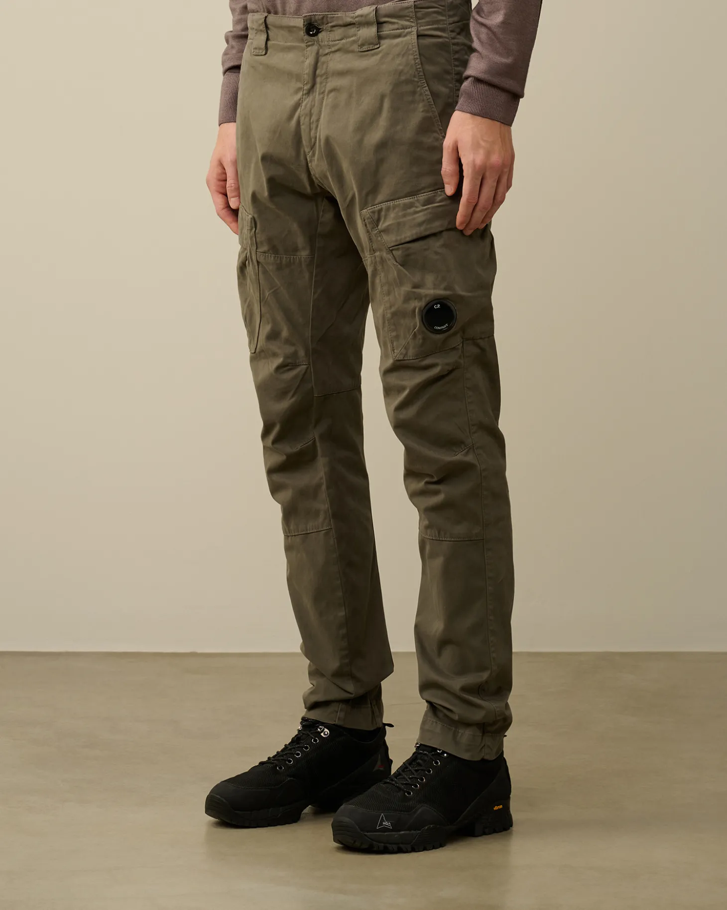 Stretch Sateen Ergonomic Lens Cargo Pants<C.P. Company Shop