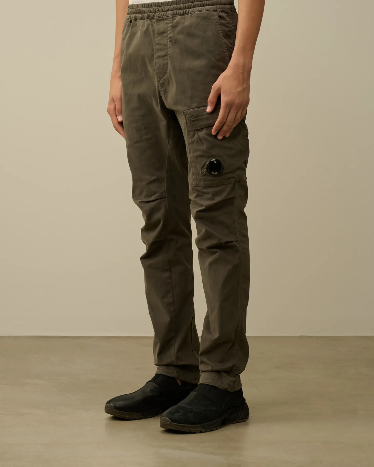 Stretch Sateen Ergonomic Lens Single Cargo Pants<C.P. Company Outlet