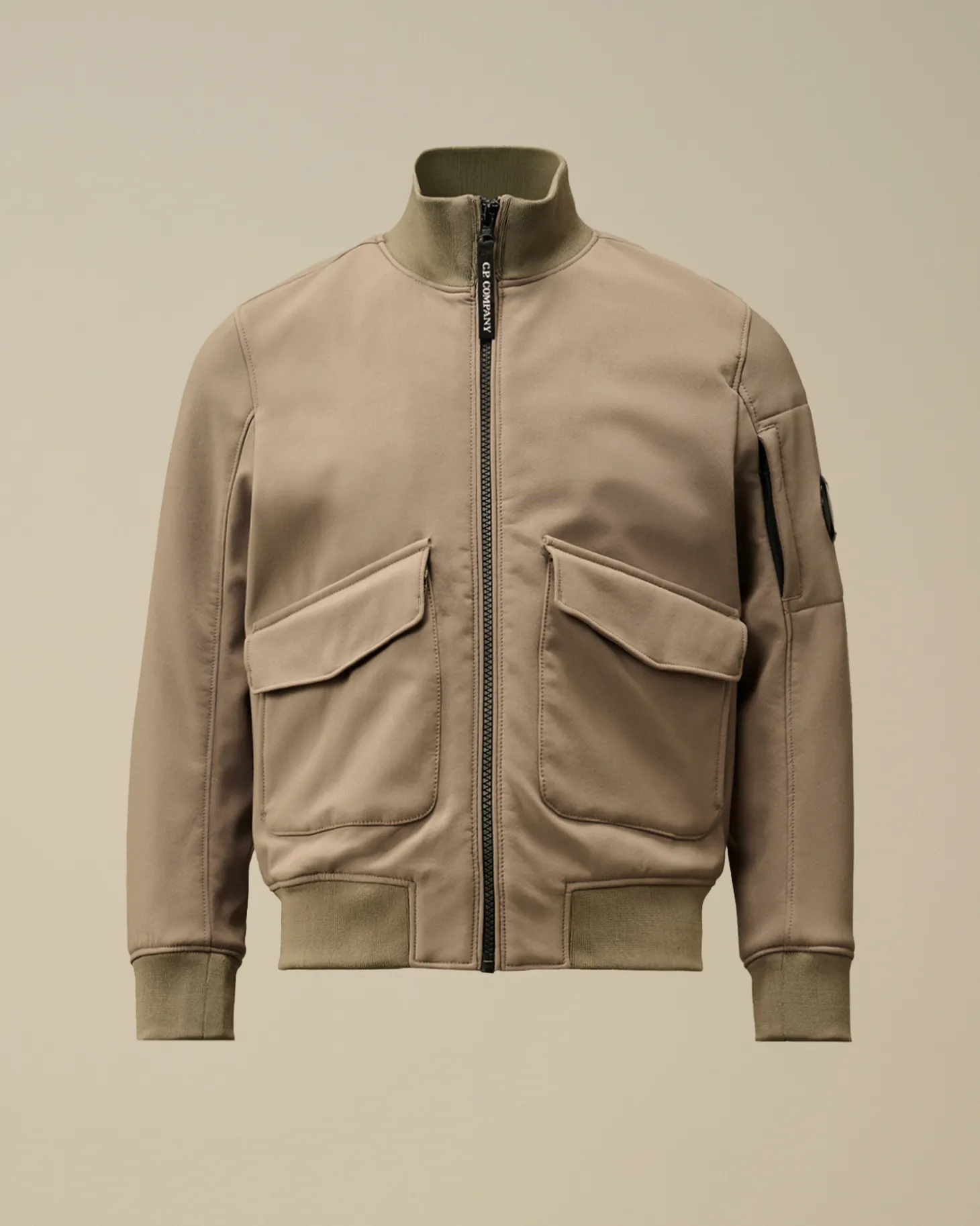 U16 C.P. Shell-R Lens Bomber Jacket<C.P. Company Online